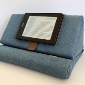 Triangle Pillow for Ereader